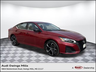 Used 2024 Nissan Altima 2.5 SR w/ SR Premium Package image 1