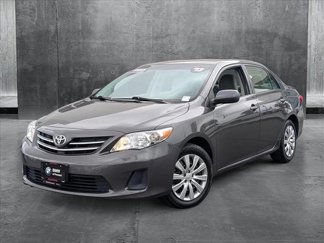 Used 2013 Toyota Corolla LE image 1