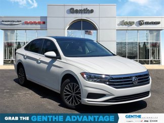 Used 2020 Volkswagen Jetta SE image 1
