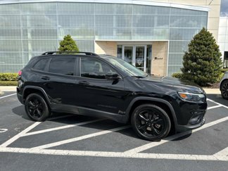 Used 2019 Jeep Cherokee Latitude Plus image 1