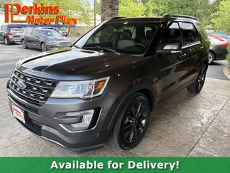 Used 2017 Ford Explorer XLT w/ Equipment Group 202A image 1