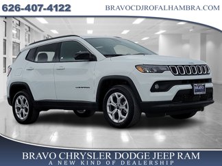 New 2025 Jeep Compass Latitude image 1