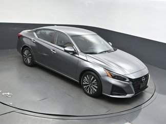 Used 2023 Nissan Altima 2.5 SV video 1