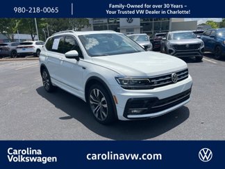 Used 2018 Volkswagen Tiguan SEL Premium w/ R-Line Package image 1
