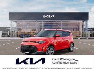 New 2025 Kia Soul LX image 1