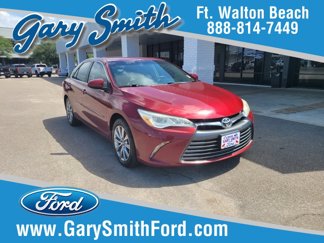 Used 2016 Toyota Camry image 1