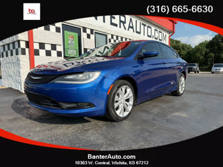 Used 2015 Chrysler 200 S image 1