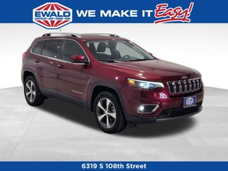 Certified 2019 Jeep Cherokee Limited w/ Trailer Tow Group image 1