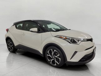 Used 2019 Toyota C-HR XLE image 1