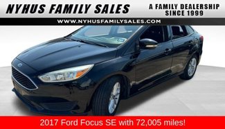 Used 2017 Ford Focus SE image 1