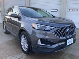 Used 2023 Ford Edge SEL image 1