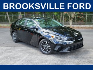 Used 2023 Kia Forte LXS w/ LXS Technology Package image 1