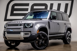 Used 2020 Land Rover Defender 110 SE image 1