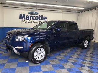 Used 2022 Nissan Frontier SV image 1