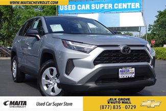 Used 2023 Toyota RAV4 LE image 1