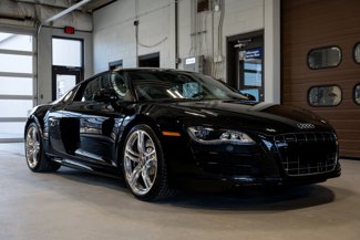 Used 2011 Audi R8 V10 image 1
