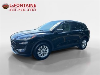 Used 2020 Ford Escape SE image 1