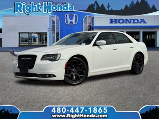 Used 2019 Chrysler 300 S image 1
