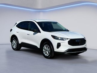New 2025 Ford Escape Active image 1
