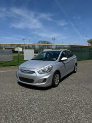 Used 2016 Hyundai Accent SE image 1