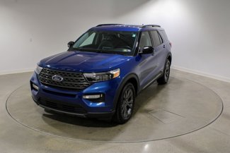 Used 2022 Ford Explorer XLT w/ Equipment Group 202A image 1