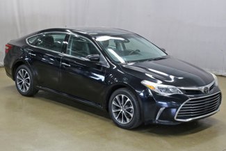 Used 2018 Toyota Avalon XLE image 1