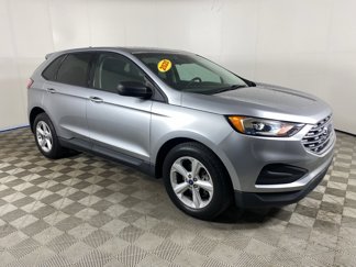 Used 2020 Ford Edge SE image 1