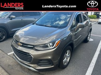 Used 2020 Chevrolet Trax LT w/ Sun & Sound Package image 1