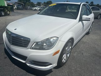 Used 2013 Mercedes-Benz C 250 Sedan image 1