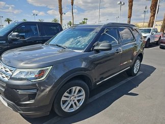 Used 2018 Ford Explorer XLT image 1