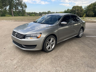 Used 2014 Volkswagen Passat 1.8T Sport image 1