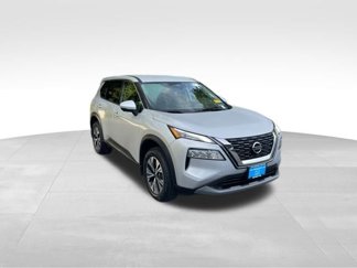 Used 2021 Nissan Rogue SV image 1