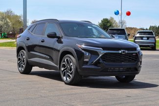 New 2025 Chevrolet Trax RS w/ Sunroof Package image 1