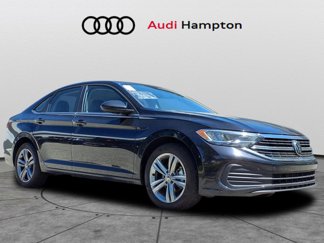 Used 2024 Volkswagen Jetta SE image 1