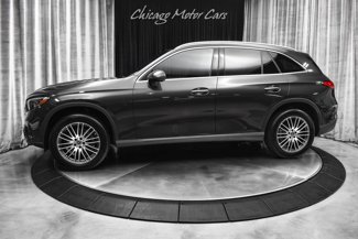 Used 2024 Mercedes-Benz GLC 300 4MATIC image 1