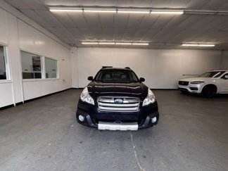 Used 2013 Subaru Outback 2.5i Limited image 1