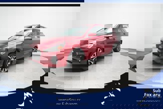 Used 2018 Hyundai Elantra GT image 1