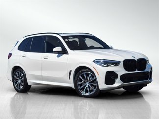 Used 2022 BMW X5 xDrive40i w/ M Sport Package image 1