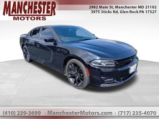 Used 2016 Dodge Charger SXT w/ Blacktop Package image 1