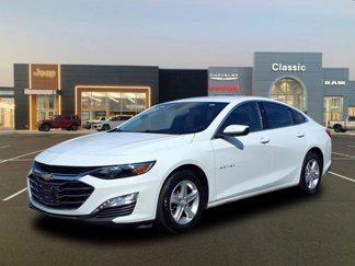 Used 2023 Chevrolet Malibu LT image 1