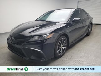 Used 2021 Toyota Camry SE image 1