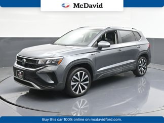 Used 2024 Volkswagen Taos SE image 1