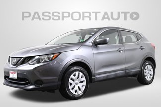 Used 2019 Nissan Rogue Sport S image 1