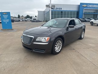 Used 2014 Chrysler 300 image 1