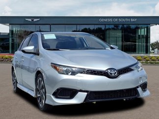 Used 2017 Toyota Corolla iM image 1
