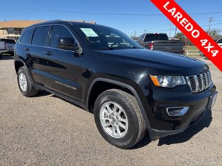 Used 2020 Jeep Grand Cherokee Laredo image 1