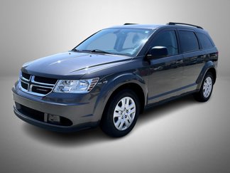 Used 2019 Dodge Journey SE image 1