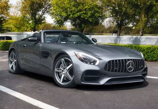 Used 2018 Mercedes-Benz AMG GT Roadster image 1