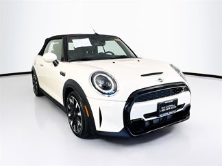 Certified 2022 MINI Cooper S image 1