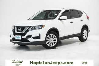 Used 2017 Nissan Rogue S image 1